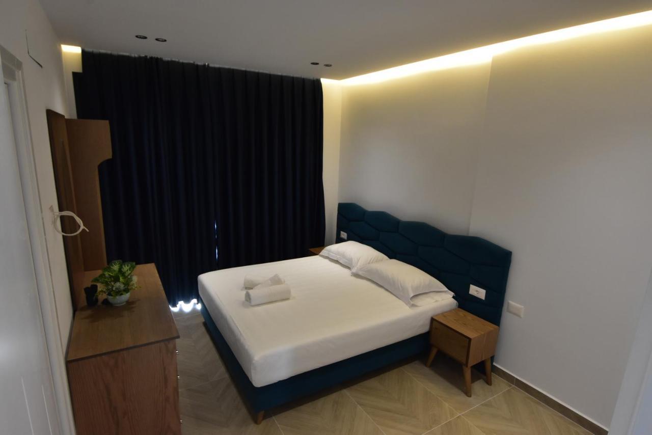 Agimi Hotel Ksamil Esterno foto