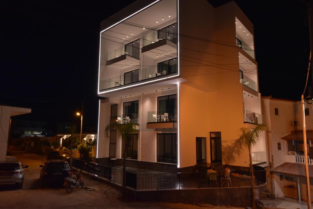 Agimi Hotel Ksamil Esterno foto