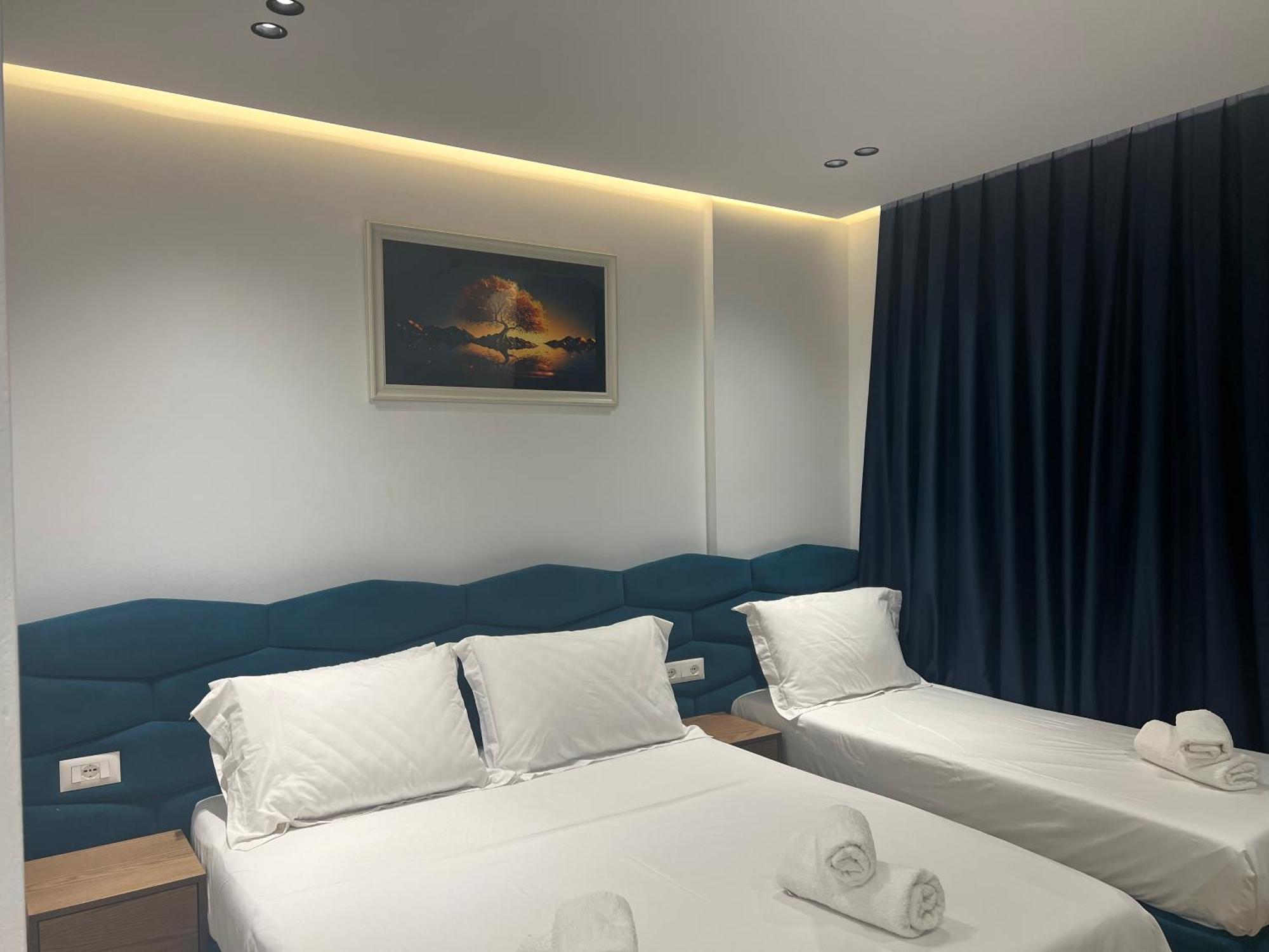 Agimi Hotel Ksamil Esterno foto