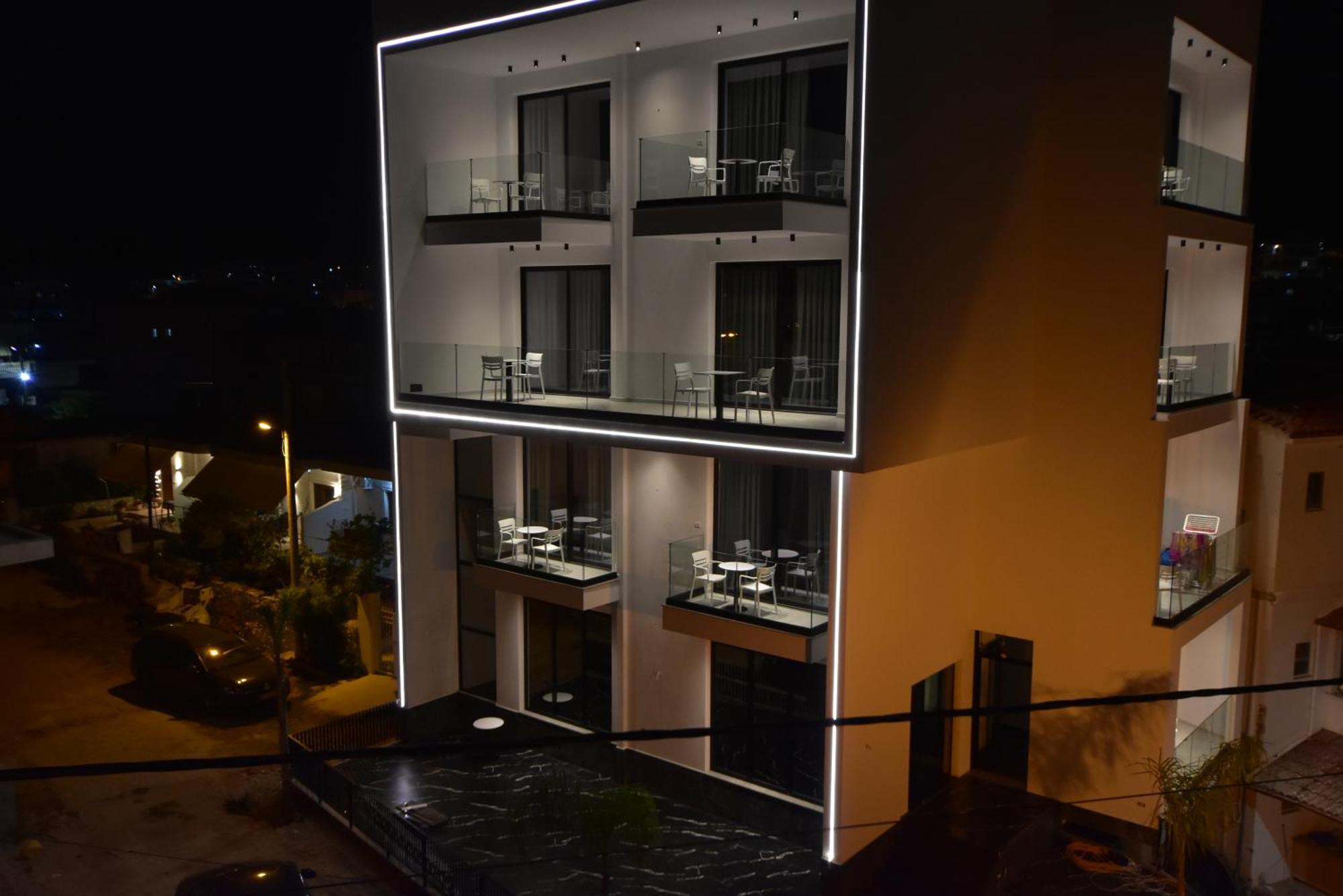 Agimi Hotel Ksamil Esterno foto
