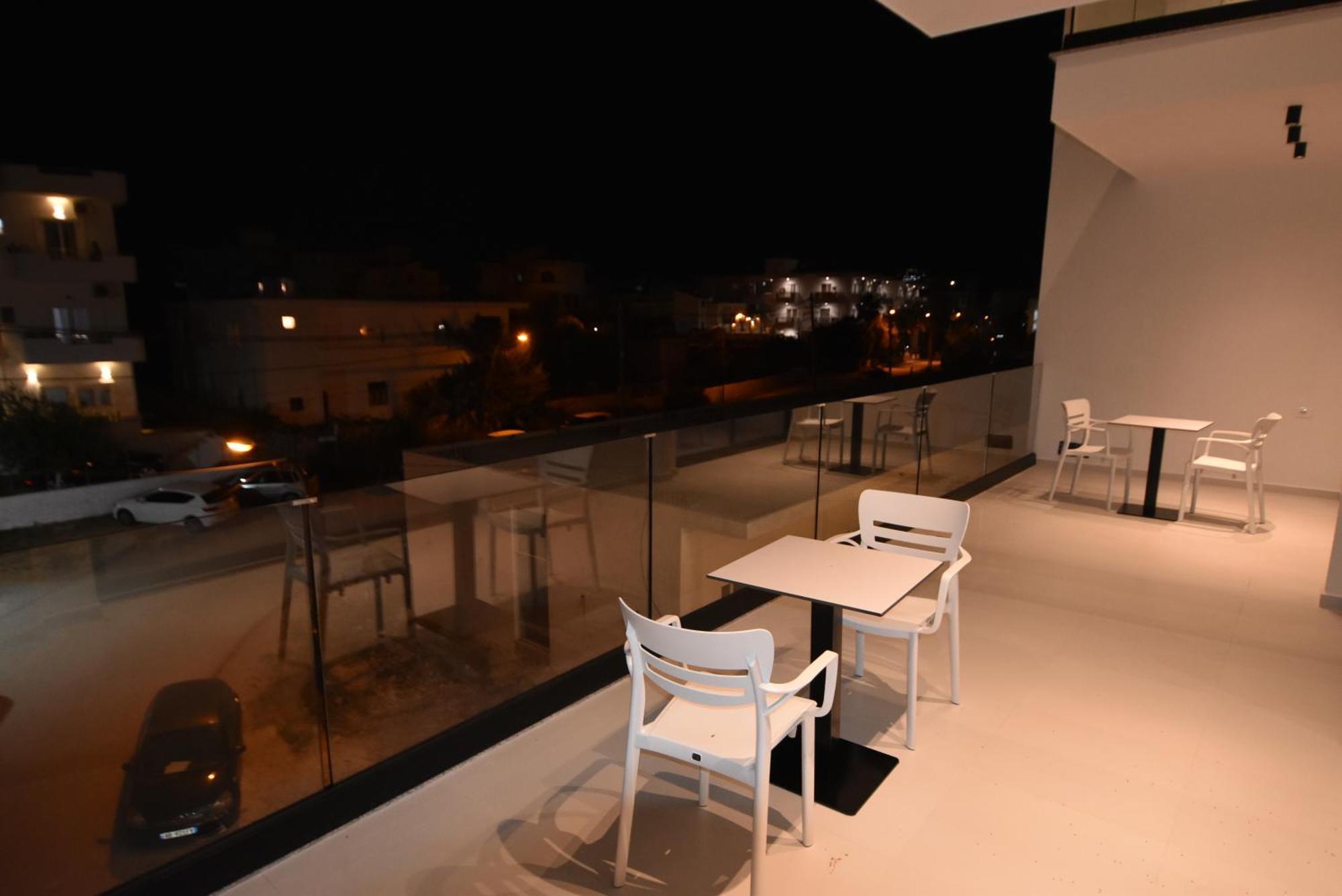 Agimi Hotel Ksamil Esterno foto